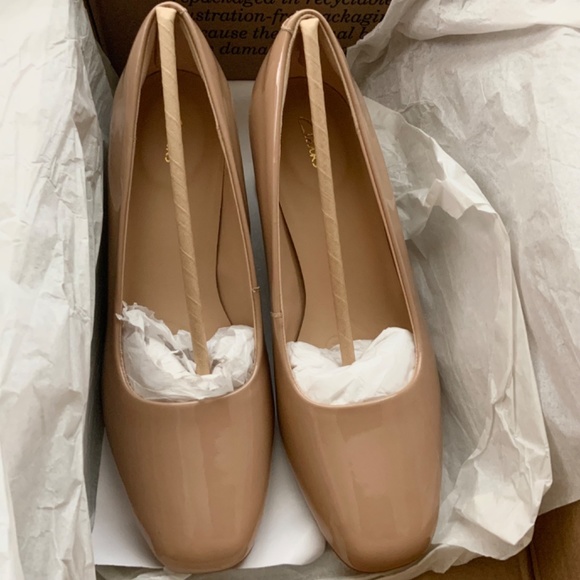 Clarks Sheer 55 Praline Patent Court Shoes Nude Leather Block Heel Pumps 7.5 - Picture 14 of 16